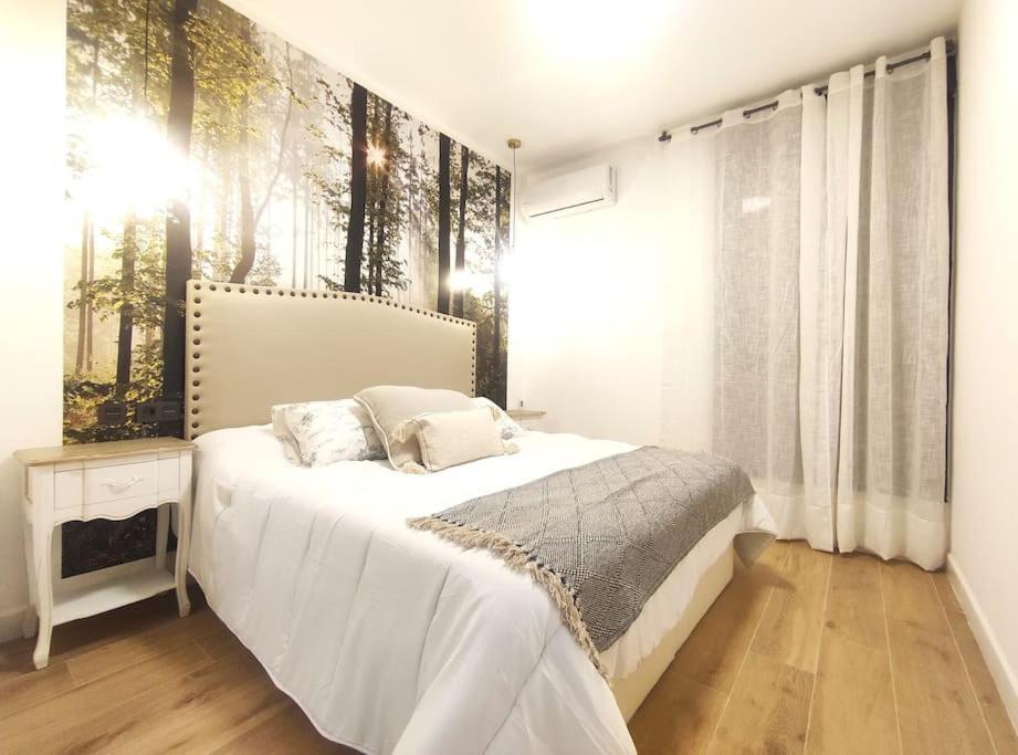 Oasis Suites Fernando IV Sevilla Exterior foto